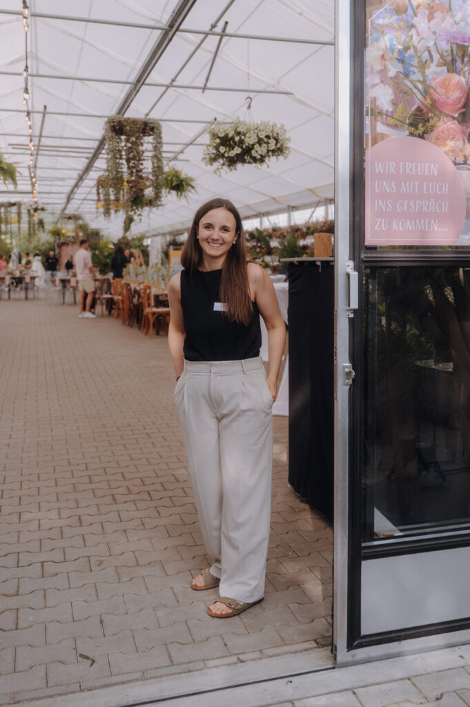 Michelle Ays, Hochzeitsplanerin mit Mietdekoration und Eventverleih von FürEuchGeplant in Südbayern, München, Ingolstadt und Pfaffenhofen.